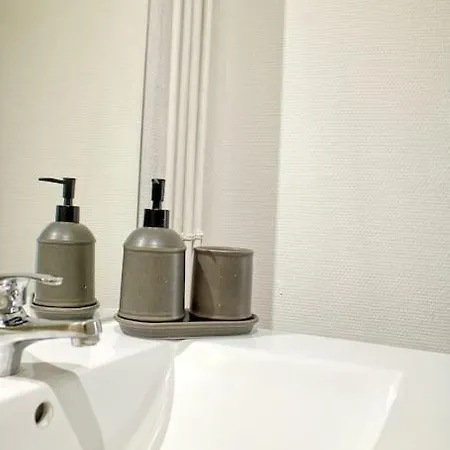Apartment Cocon Dans Le Triangle D'or *
